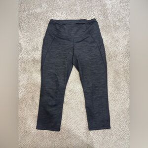 Kuhl Skulpt Tight Capri Athletic Gray Workout Leggings Hike Small Outdoor Hiking